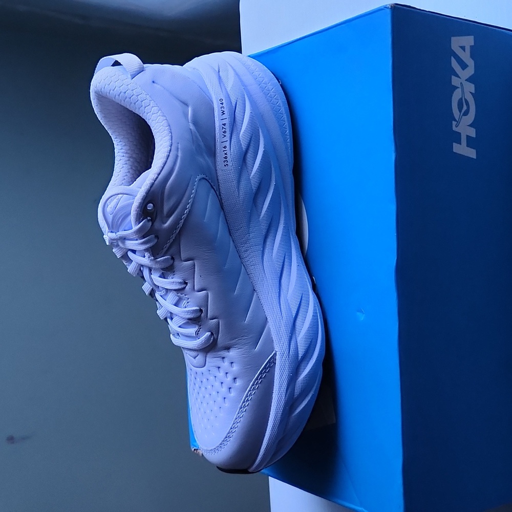 white HOKA size 8